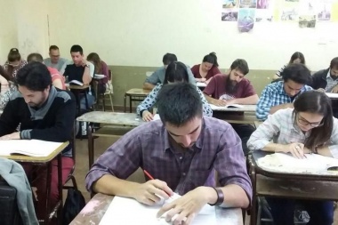 Plan FinEs: reabrieron las inscripciones para terminar los estudios secundarios