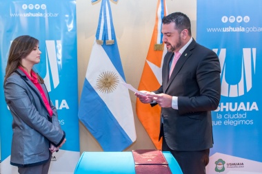 El intendente Vuoto tomó juramento a Marina Iglesias como nueva Síndica Municipal