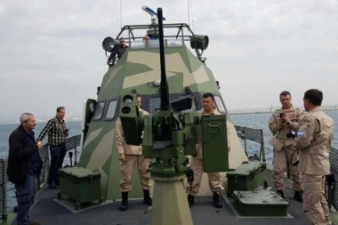 El proyecto de Stefani que busca sacarle a la Armada la conducción de los rescates en el mar en un momento clave