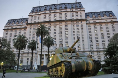 Argentina y Gran Bretaña cerraron acuerdo por maniobras militares en el Atlántico Sur