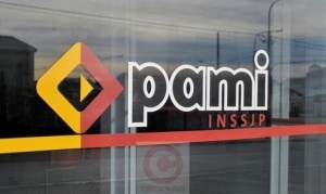 Abuelos del PAMI a la deriva: “Están atacando a los más vulnerables”