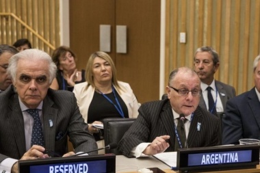 Gobierno destacó el "respaldo institucional" por el reclamo de Bertone al canciller Faurie