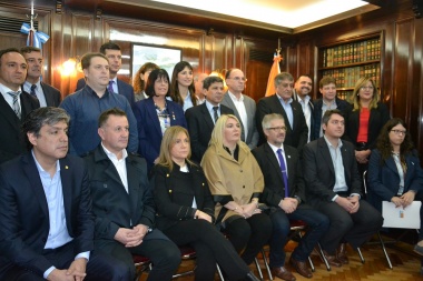 Martínez Allende destacó la “institucionalización” de la Cuestión Malvinas