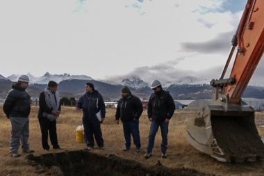 Arcando recorrió el predio donde se construirá el nuevo edificio de la Legislatura