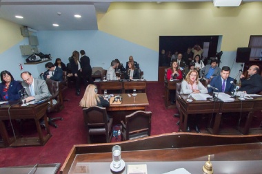 La legislatura sancionó la Ley que permite el acceso a preservativos en las escuelas secundarias