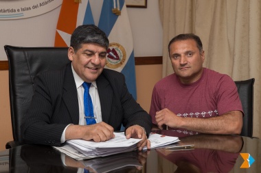 Los Gallos Rugby Club se presentó en Presidencia de la Legislatura