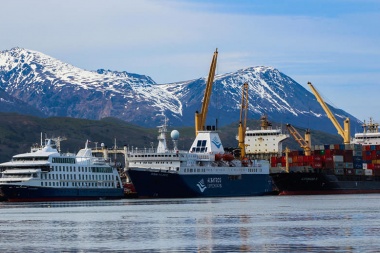 Aseguran que la actividad del puerto de Ushuaia creció un 23% respecto al año pasado