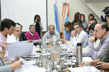 Corredor del Beagle: “El interés colectivo está por sobre cualquier interés individual” dijo Vázquez en la Legislatura