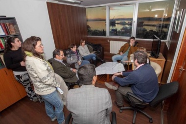 Corredor del Beagle: funcionarios se reunieron con representantes de la Estancia Moat