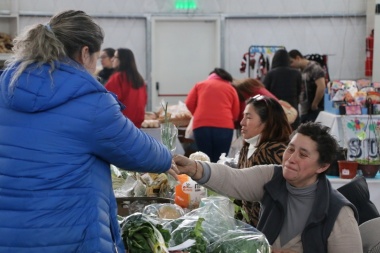 “La Feria en tu barrio” en Chacra XIII: Se vendieron más de 15 mil kilos de alimentos