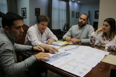 Melella firmó el llamado a licitación para la construcción del Centro de Transferencia