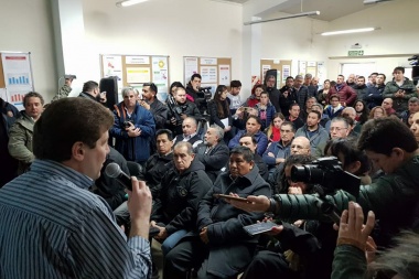 Reclamo a Cancillería y campañas en redes sociales, las propuestas del Municipio por Malvinas