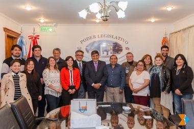 El Consulado 'Itinerante' de Perú atendió más de 200 consultas en Tierra del Fuego