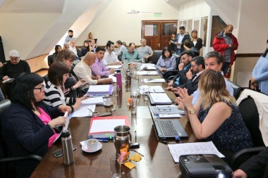 Presupuesto 2019: "Arrancamos el año con las cuentas totalmente saneadas" dijo Galeano