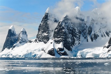 La Antártida acelera o frena su deshielo en respuesta a los cambios de temperatura del océano