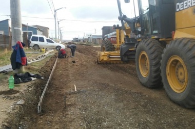 Plan de pavimentación: Comenzaron obras de hormigonado en calles de Chacra XI