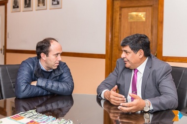 Arcando se reunió con dirigentes de la Unión de Rugby de Tierra del Fuego
