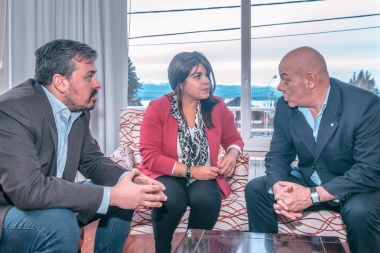 "Como bloque patagónico debemos decirle no a las políticas centralistas del Gobierno Nacional"