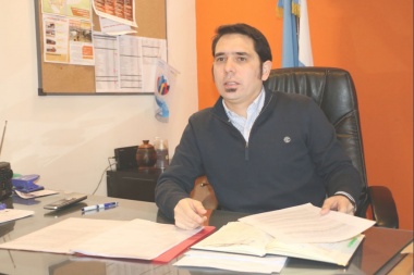 “Hay un poder político y económico muy fuerte que está ensañado con el intendente Melella”
