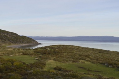 Denuncian la extracción de áridos en un sector de la Reserva Natural Playa Larga