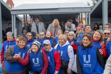 134° aniversario de Ushuaia: "Es una ciudad que crece, que es pujante", destacó Bertone
