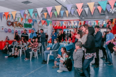 134° aniversario de Ushuaia: La Municipalidad agasajó a niños y niñas nacidos el 12 de octubre