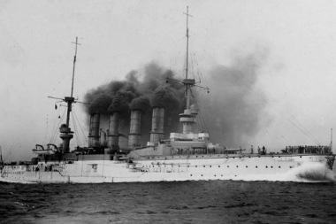 Cómo fue la Batalla de las Islas Malvinas en la que resultó hundido el buque alemán SMS Scharnhorst