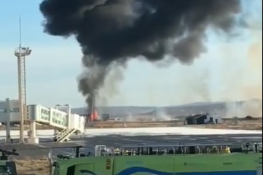 Tragedia aérea en Río Grande: Se estrelló avión sanitario y fallecieron cuatro personas
