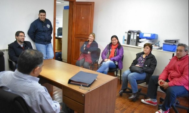 Trabajadores fueron recibidos en el Ministerio de Trabajo. Foto: Cristian Meza