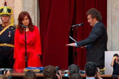 Con su jura ante la Asamblea Legislativa, Javier Milei es el nuevo Presidente de la Nación