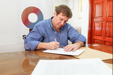 Melella reflotó acuerdo con Tierra del Fuego Energía y Química para la industrialización de gas