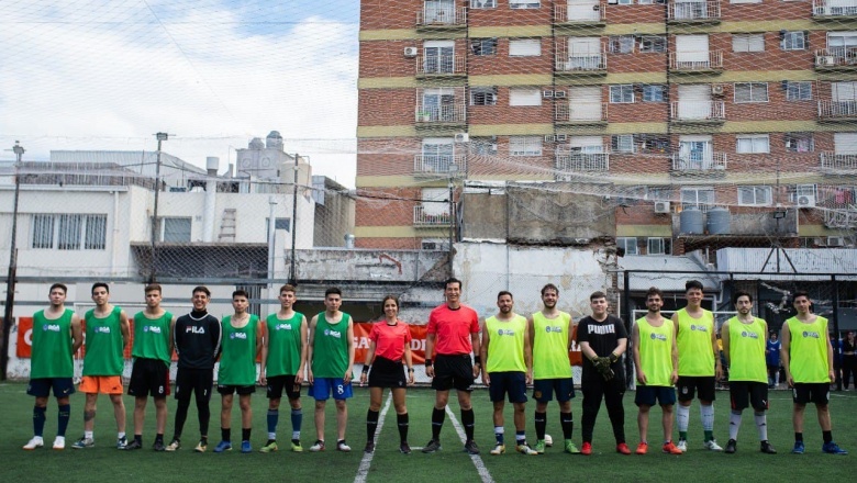 Más de 50 riograndenses en Buenos Aires participaron del torneo de futsal por el centenario de la ciudad