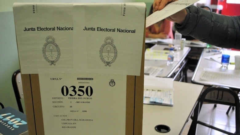 Por la pandemia, en las PASO no habrá más de ocho mesas de votación habilitadas por escuela