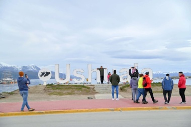 Más de 10 mil turistas visitaron Ushuaia durante el fin de semana largo, según datos municipales