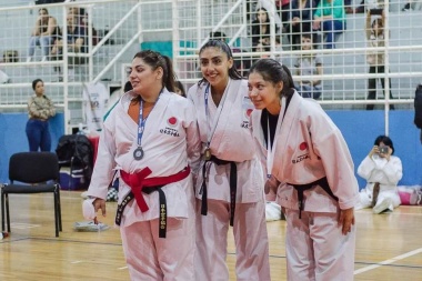 En Río Grande, la Escuela Municipal de Karate 'Shotokan' celebró su 40° aniversario