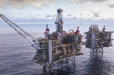 YPF encuentra petróleo en Magallanes que permitirá explotación comercial por 20 años