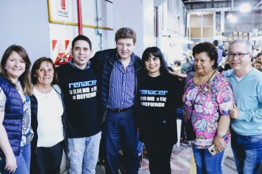 Melella y Runín acompañaron el bingo organizado por la Cooperativa Renacer