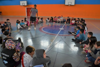 En las colonias de verano de Gobierno se podrán tramitar renovaciones de DNI de los 8 años