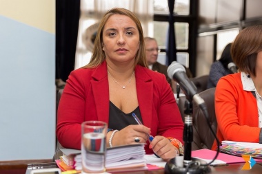 "La cesión de 10 mil hectáreas es una vergüenza de la gestión Ríos", dijo Freites