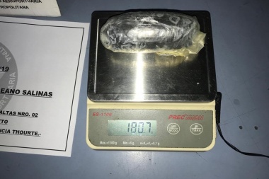 Un gramo de cocaína puede venderse de 800 a 1.000 pesos en Ushuaia y Río Grande