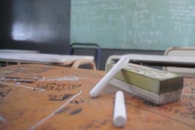 Las provincias recibieron más coparticipación pero invirtieron menos en educación