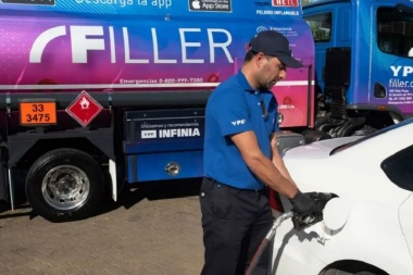 Nafta a domicilio: así funciona el nuevo sistema de YPF para cargar sin salir de casa