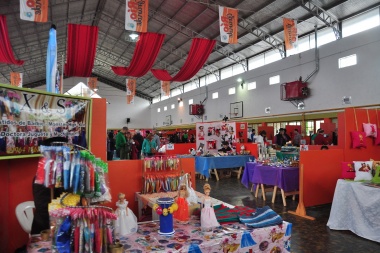 "El desafío de Producir": Inauguraron la última edición del año en La Misión Salesiana