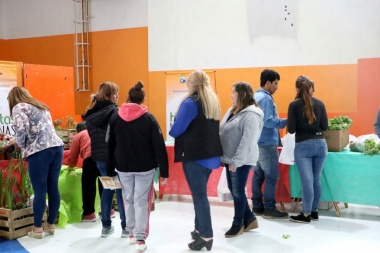 ´Feria Mesa Navideña´: Ya se vendieron 10 mil kilos de carne y 11 mil kilos de fruta y verdura