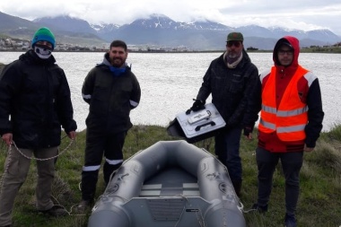 Estudiantes de Ingeniería de la UNTDF realizan prácticas con georradar en Ushuaia