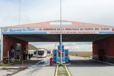 En lo que va de diciembre salieron de la provincia por San Sebastián casi 11 mil personas