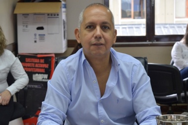 Villegas dijo que defenderá el 82% móvil: "Yo no borro con el codo lo que escribo con la mano"