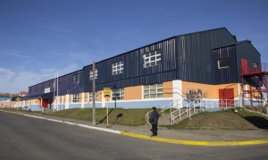 Portero fue detenido por demorado a un alumno del colegio "Soberanía Nacional"