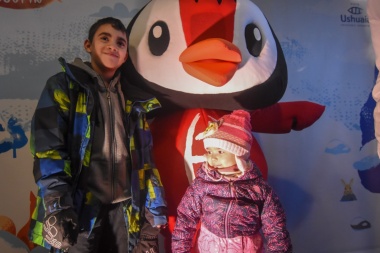 Usupin hizo su presentación oficial como mascota de Ushuaia