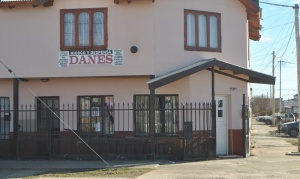 Almacenero se defendió de un asalto con una cuchilla